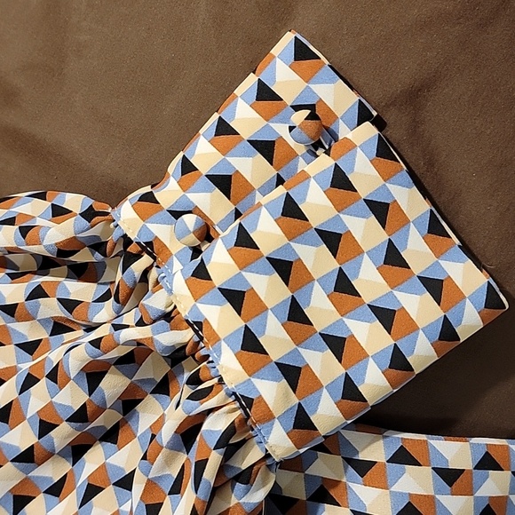 Ladies blouse - Picture 5 of 5